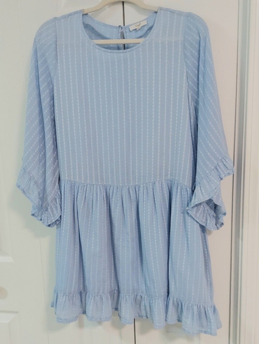 Easel Dress Tunic, Size S, Baby Blue, Ruffles, Flutter Sleeves, Oversize